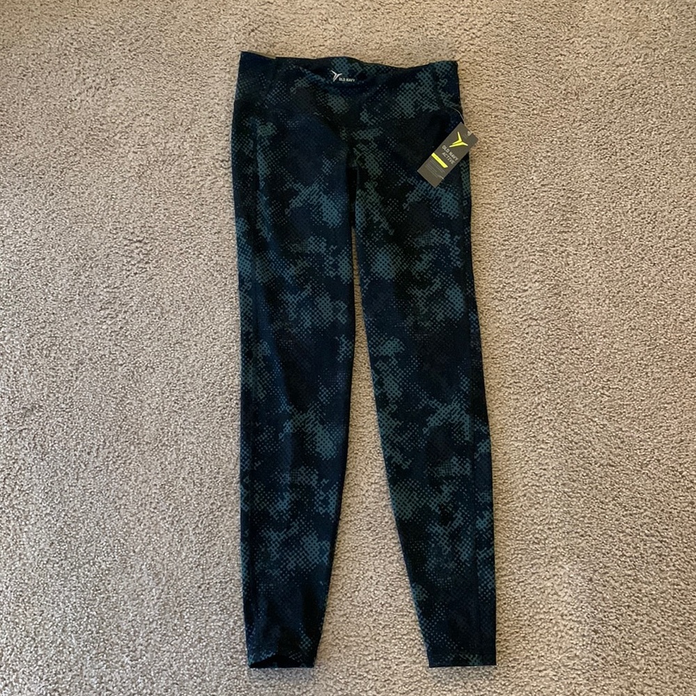 Old Navy Camouflage Leggings - Black and Green